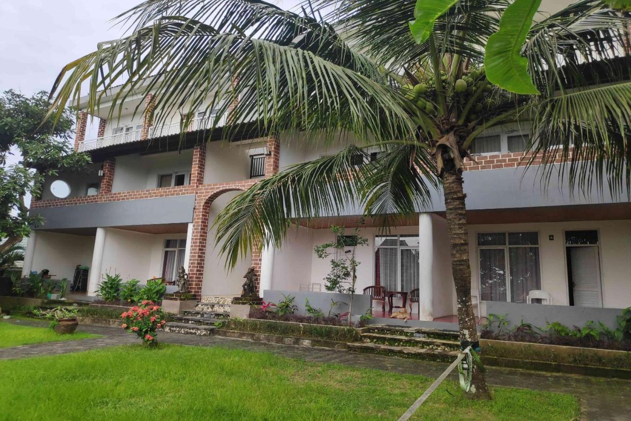 Pecatu Guesthouse Uluwatu Exterior foto